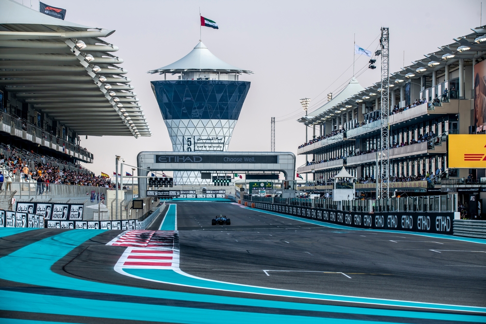 Il est complexe d’assister au dernier GP de la saison à Abu Dhabi, contrairement à Monaco